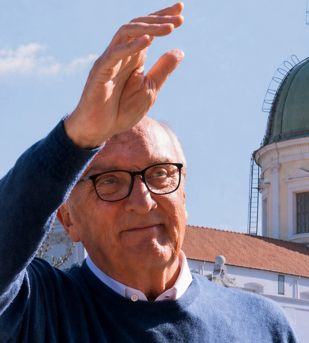 Stefano Prisco saluta dal centro storico di Ottaviano